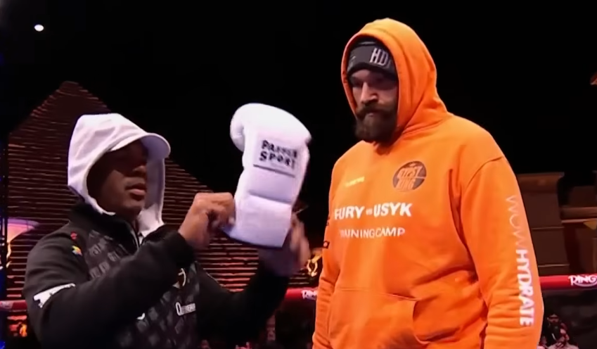 ฟิวรี–มักห์มูดอฟ จ่อชกที่ท็อตแนม ฮอตสเปอร์ สเตเดียม