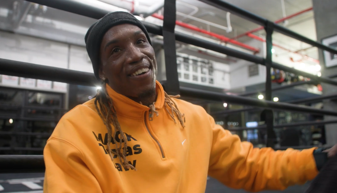 ประกาศอย่างเป็นทางการแล้ว ฟอสเตอร์ ป้องแชมป์กับ ฟอร์ด